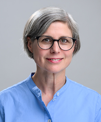Ihre Kontaktperson Julia Weller